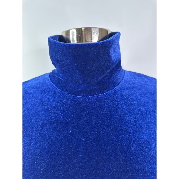 Chicos Velvet Turtleneck Cap Sleeve Top - Picture 5 of 8